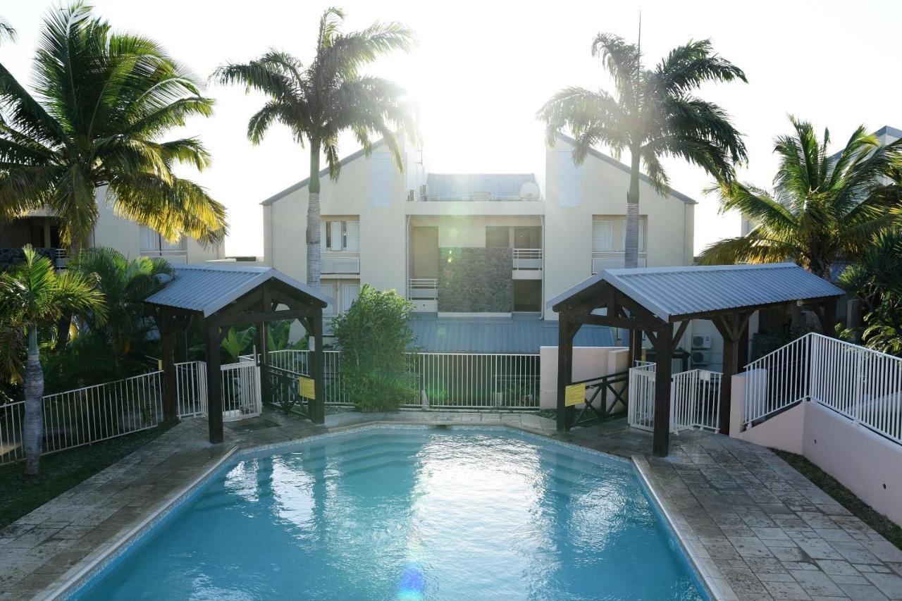 T2 Classe 4 Etoiles Avec Jardin, Piscine, Vue Mer A Saint-Gilles-Les-Bains Екстериор снимка